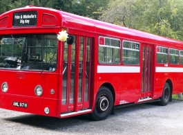 Vintage bus for wedding hire in London